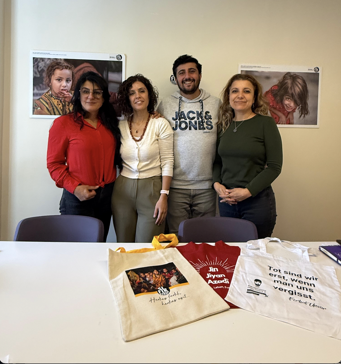 {{brizy_dc_image_alt imageSrc=